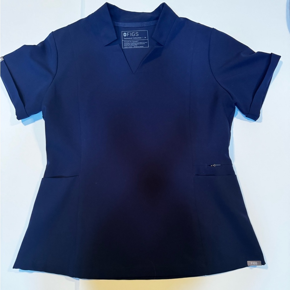 Figs Inala medium scrub top Medium
